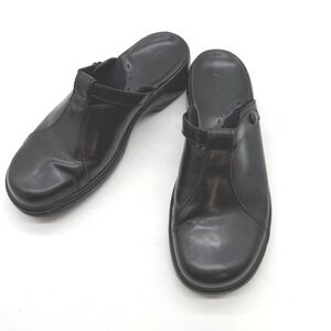 Clarks Black‎ Leather Clog Slip On Shoes Women Size 7 M. Y2K 2006